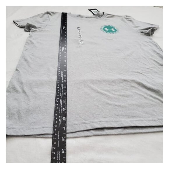 NWT Under Armour UA Women's Gray Collegiate Varsity Short Sleeve T-Shirt Size L - Picture 7 of 9